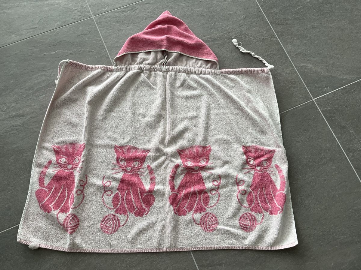 Accappatoi: Badeponcho – Usato da Fraubrunnen venduto da amm_7kp6