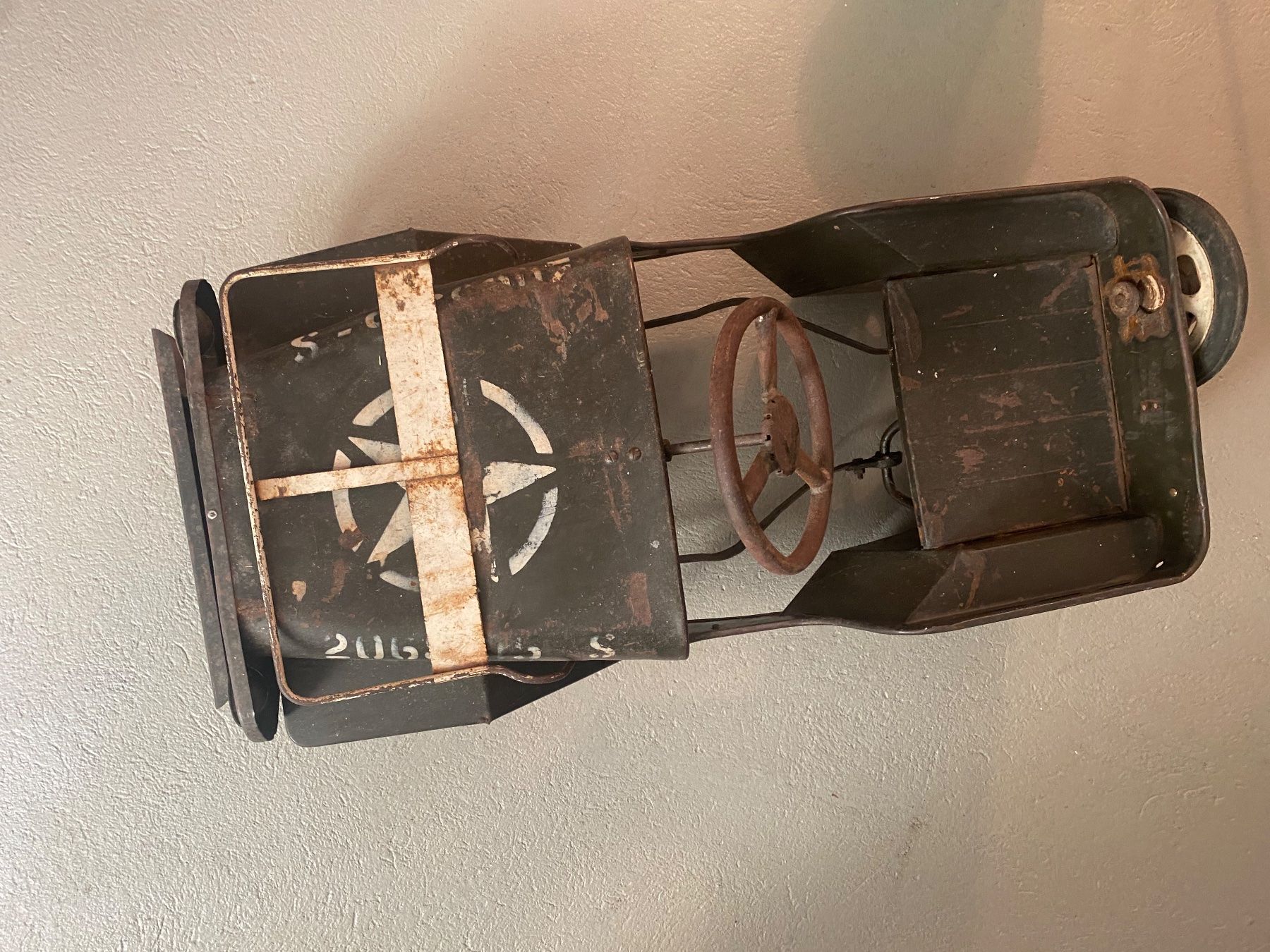 Jeep Fahrzeuge für Kinder: Tretauto Willys Jeep antik – Gebraucht aus Winterthur von Gos1 2