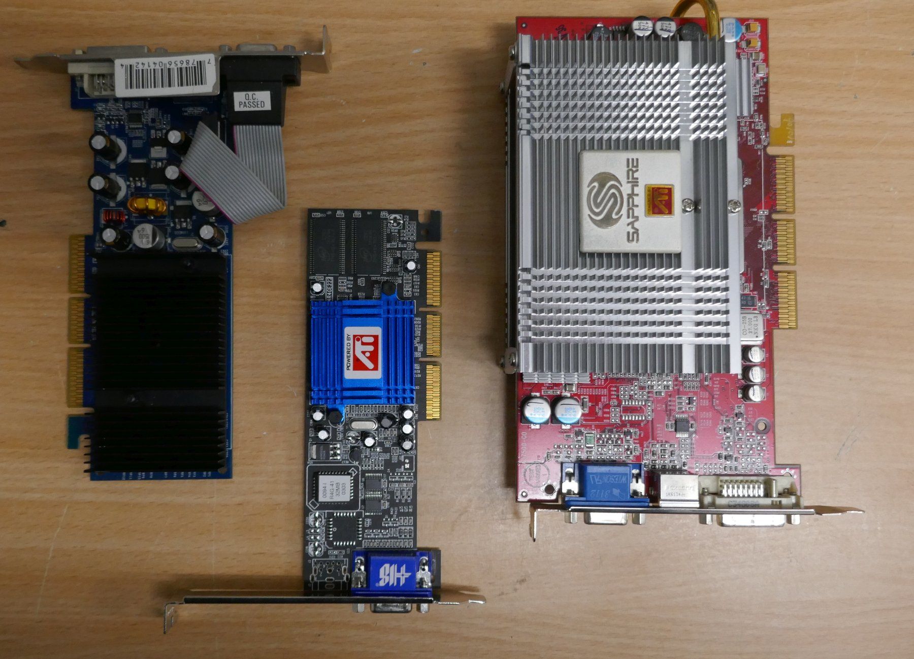 MSI Schede grafiche: Drei alte AGP Grafikkarten – Usato da Wenslingen venduto da FairlightCMI