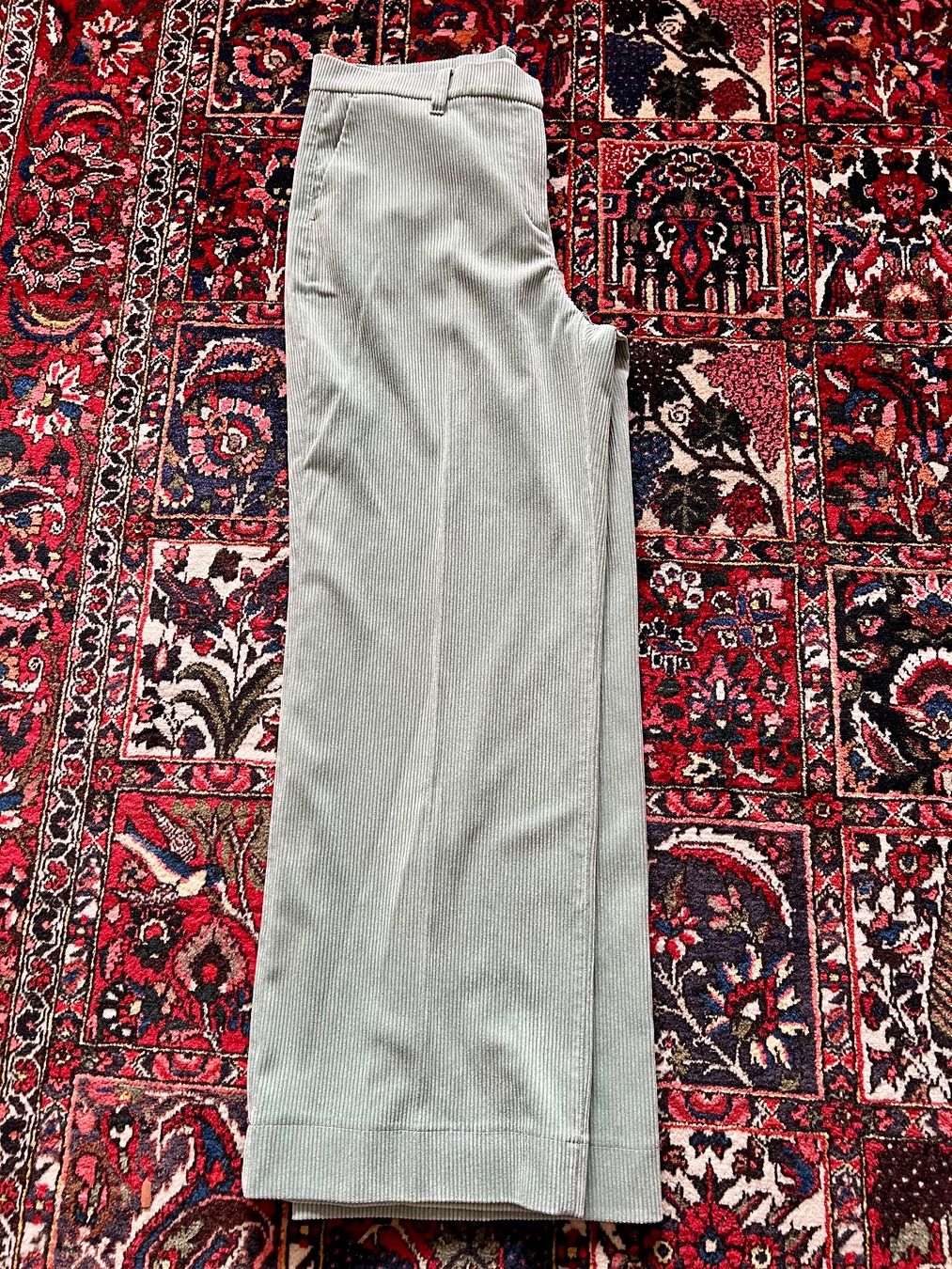 Hosen: Cordhose, mintgrün, Gr. 42, neu – Neu (gemäss Beschreibung) aus Biel/Bienne von Girasole232