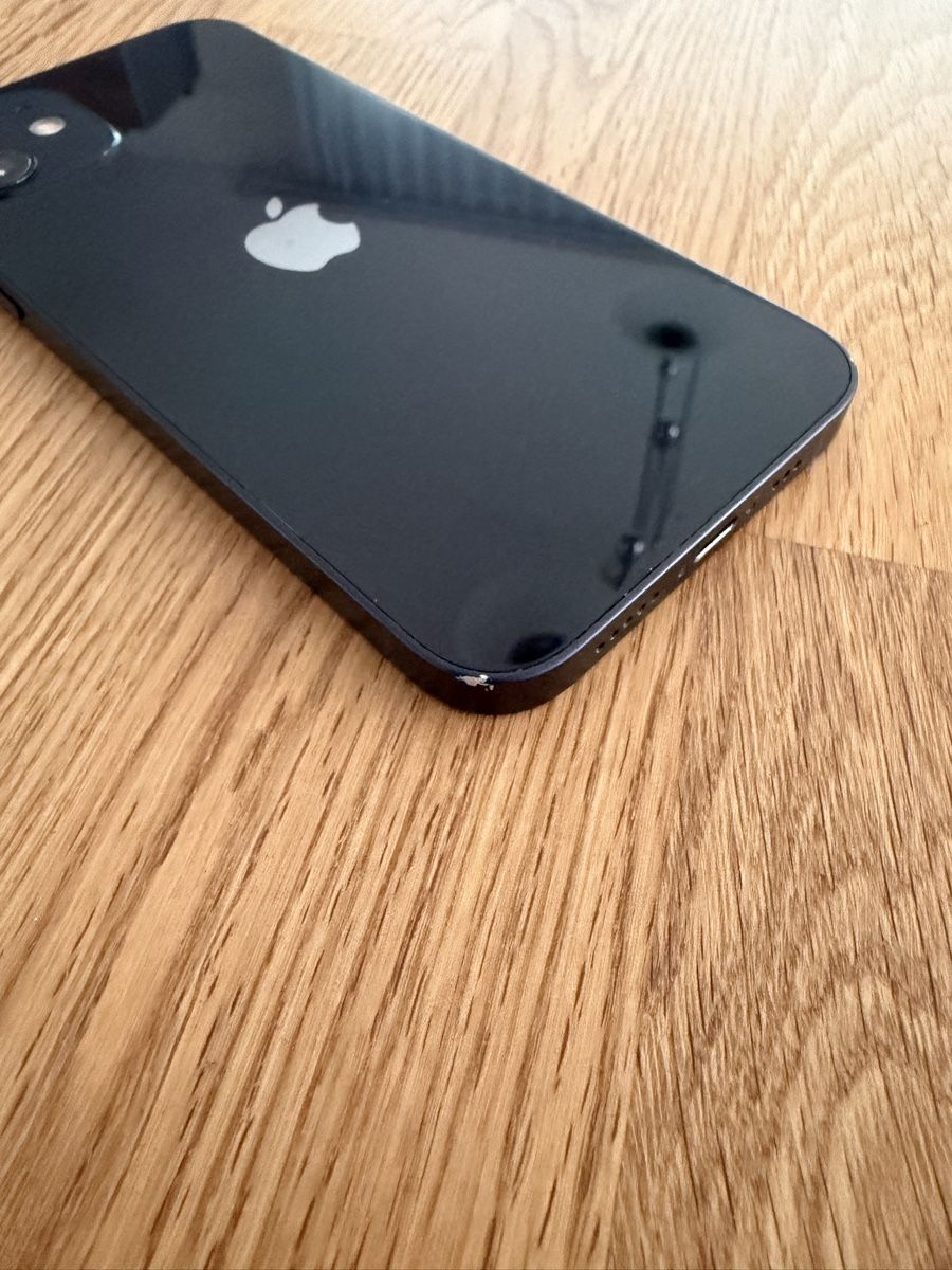 Apple Telefoni cellulari / Smartphones: iPhone 12 Black 64GB, Display kratzerfrei, OVP – Usato da Kaufdorf venduto da joel_ko 5