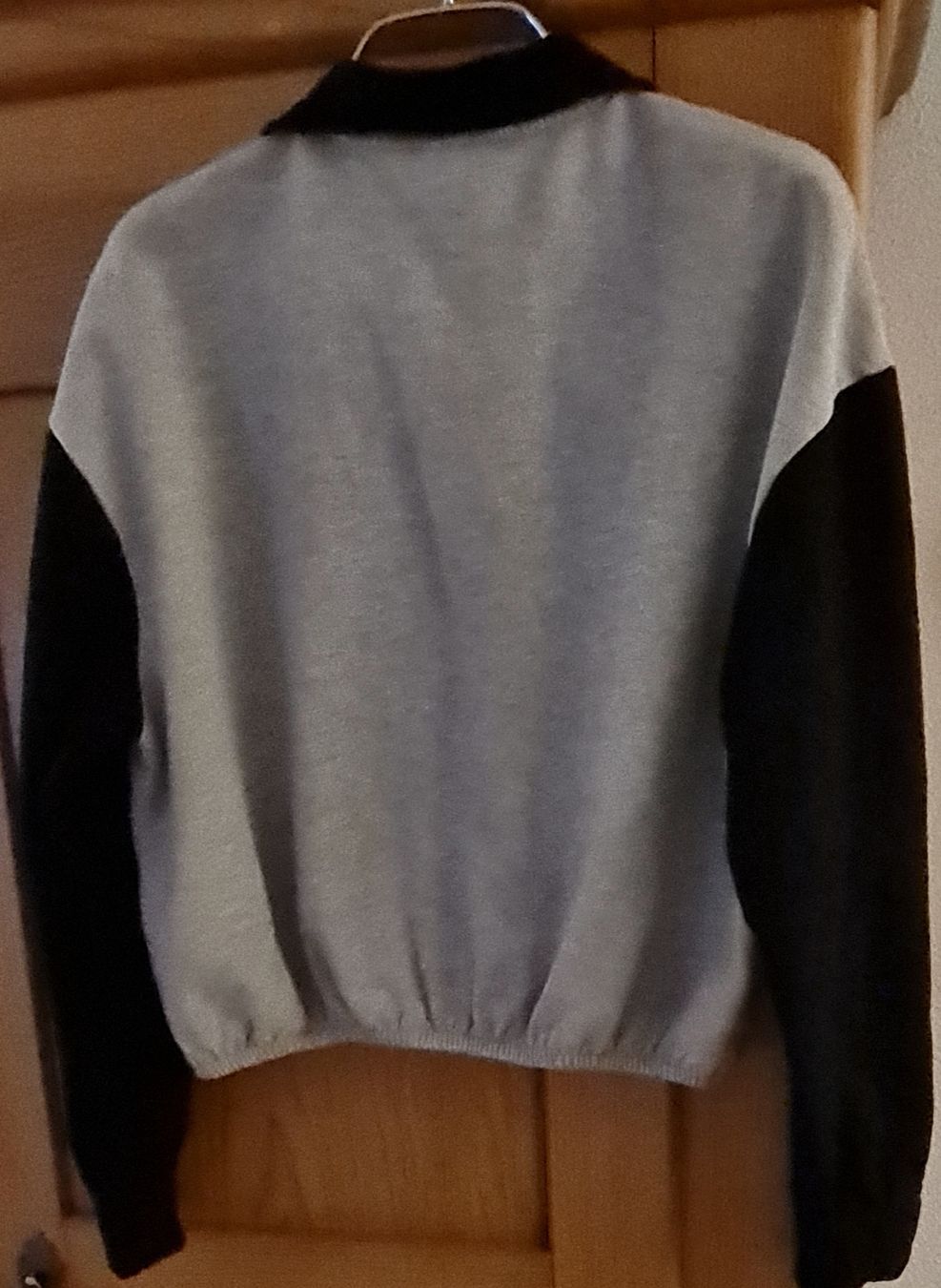 Only Pullover & Sweatshirts: Sweatshirt Gr. M – Gebraucht aus Beinwil Freiamt von tafa8 1