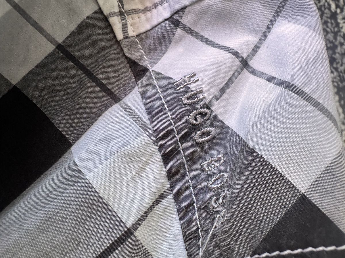 Hugo Boss Camicie: Herrenhemd Karo Hugo Boss, Grösse L  – Usato da Beckenried venduto da BaMe84 3