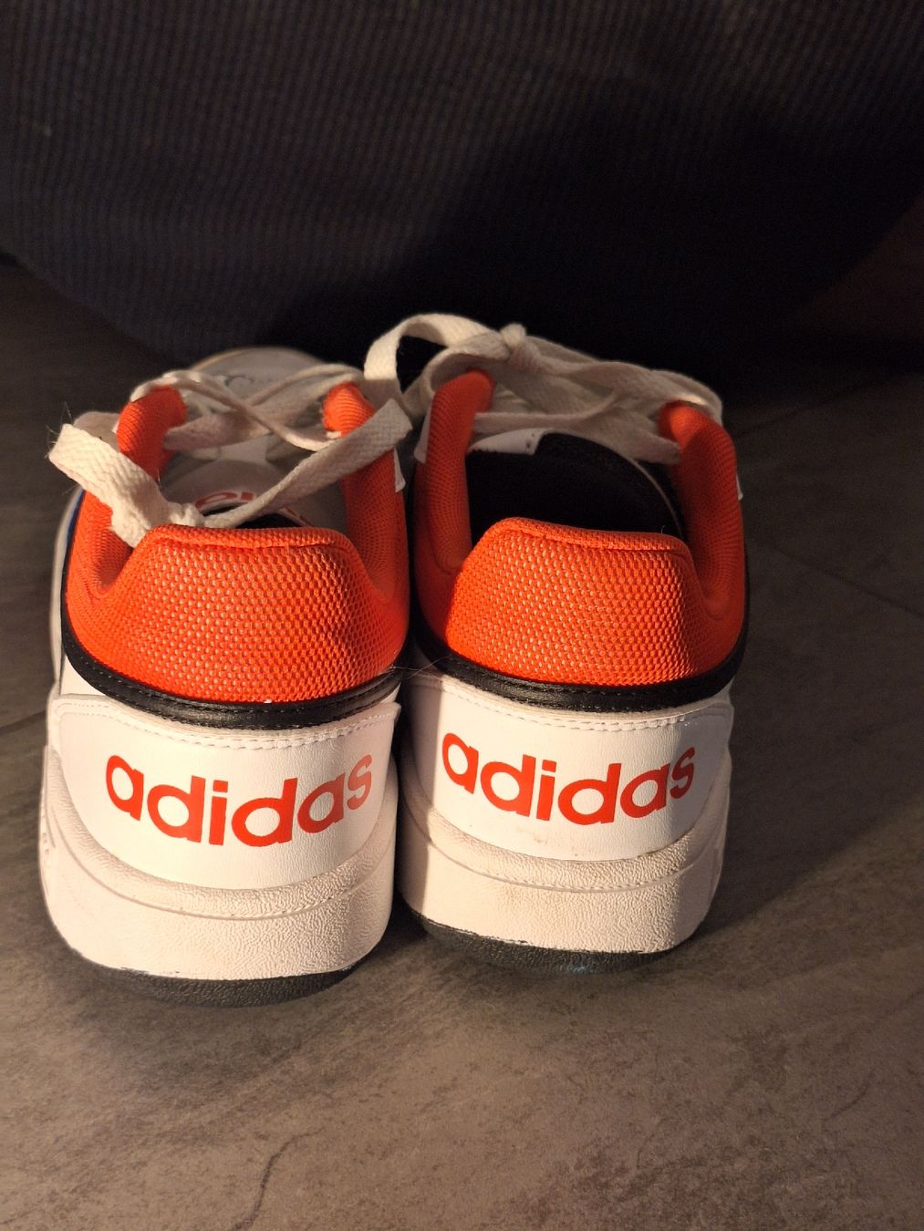 Adidas Scarpe per ragazzi: basket Adidas customisé garçon, taille 38 – Usato da Bursins venduto da Cdje 5