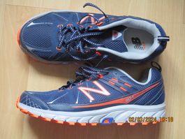NEW BALANCE SPORT GR. 45