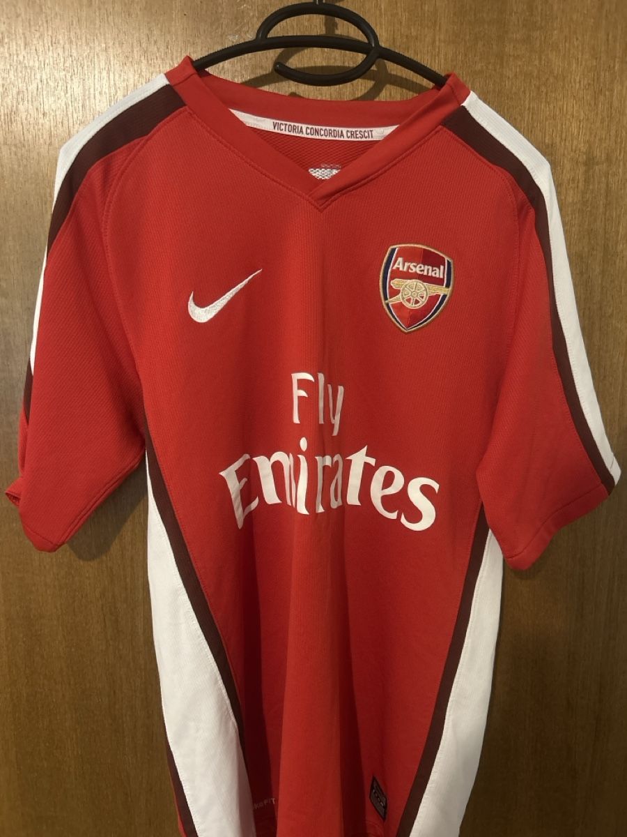 Arsenal Canottiere & Pantaloni: Arsenal Fussball Trikot – Usato da Ittigen venduto da Jersey-plug
