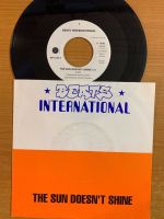 Beats International - The Sun Doesn't Shine /1. D 1991