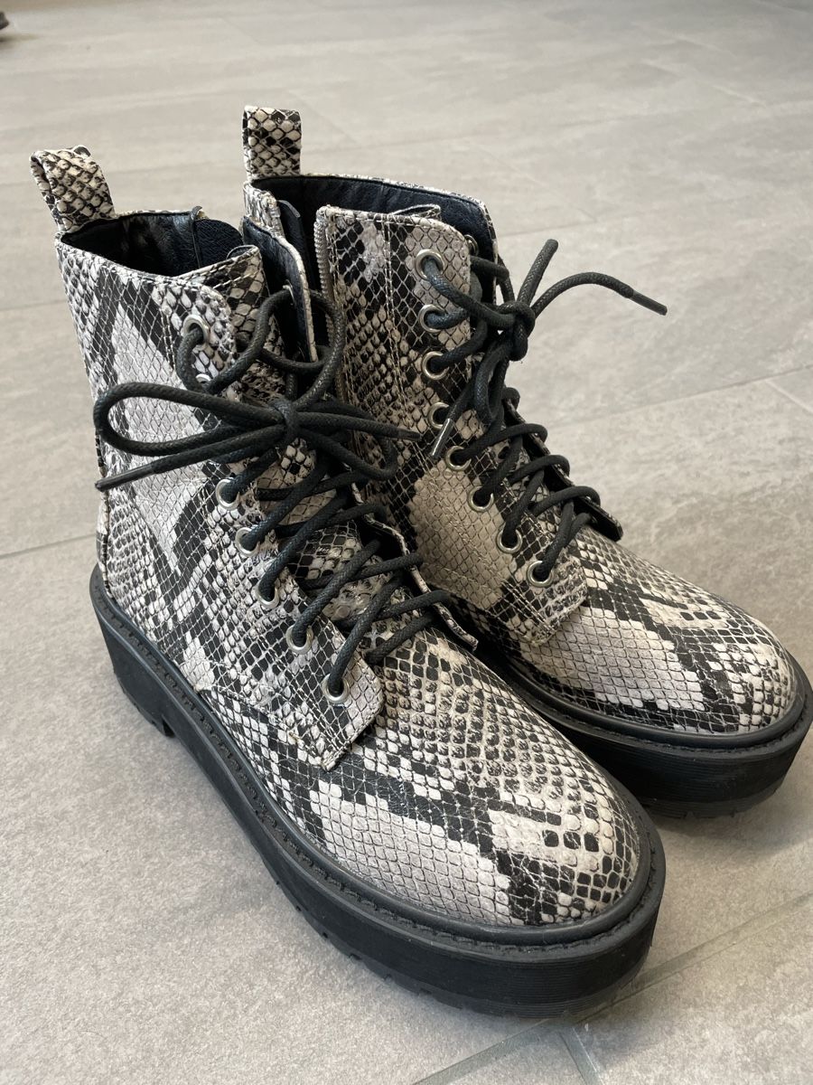 Topshop Scarpe da donna: Winterboots Topshop – Usato da Kilchberg BL venduto da ann_kwk5