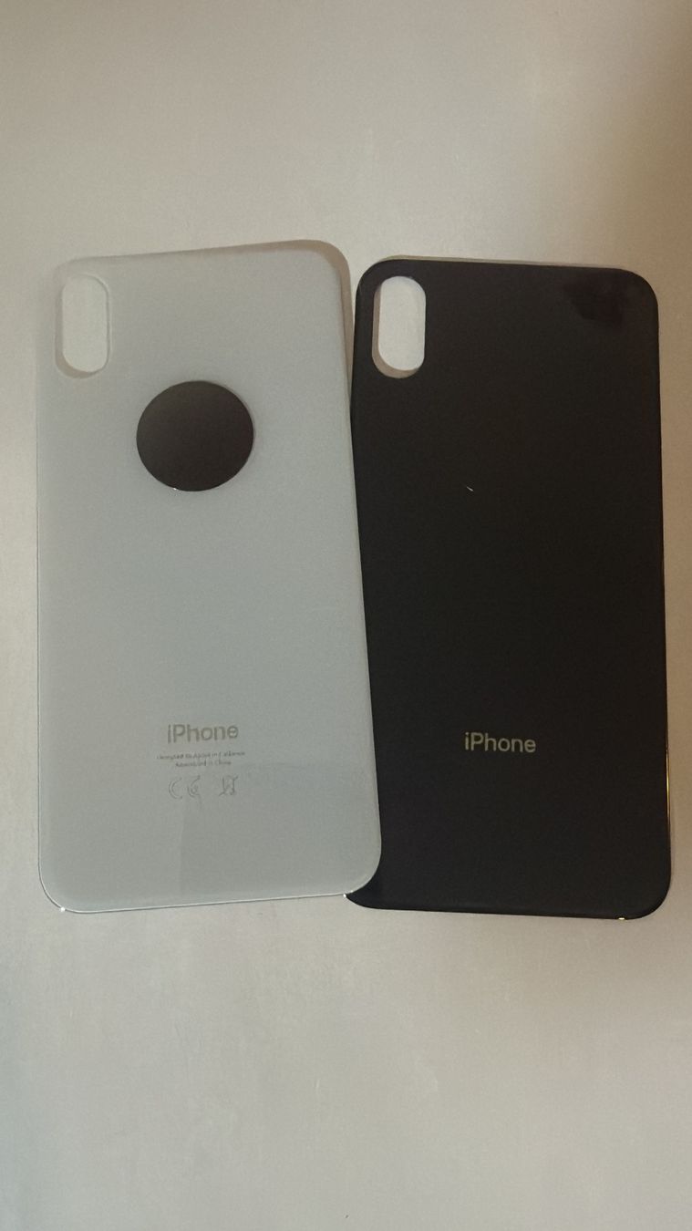 Apple Cover & Protezioni schermo: Coque arrière iPhone X . – Nuovo e nell'imballaggio originale da Leukerbad venduto da mig_8bbp