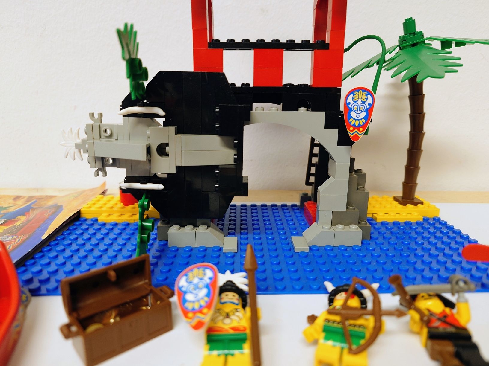 Lego Baukästen: Lego 6264 Forbidden Cove – Gebraucht aus Riveo von MicBet 1
