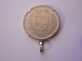 5 Fr. 1966 silber in Fassung .800er silber zusammen 17 gr.