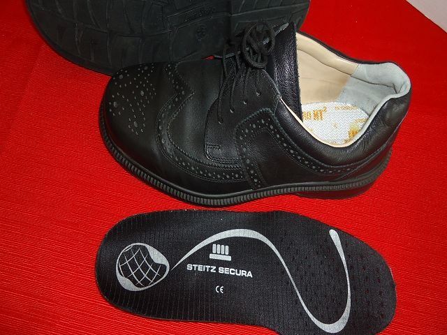Herrenschuhe: Neuwertige Herren - Lederschuh  sehr  robust – Gebraucht aus Ergisch von Haemmerli59 2