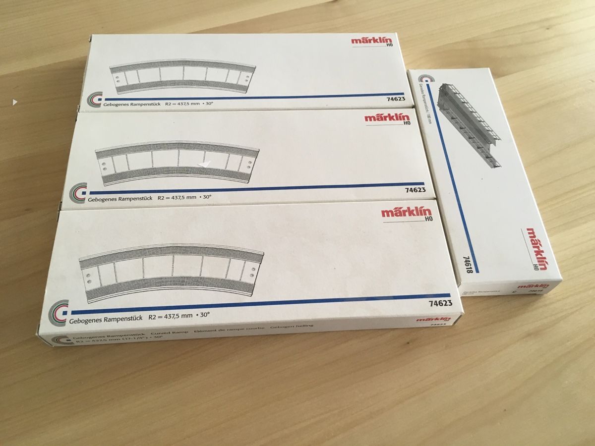 Märklin Trains électriques: Märklin, Rampenstücke – Neuf avec emballage d'origine à Turbenthal par Fen
