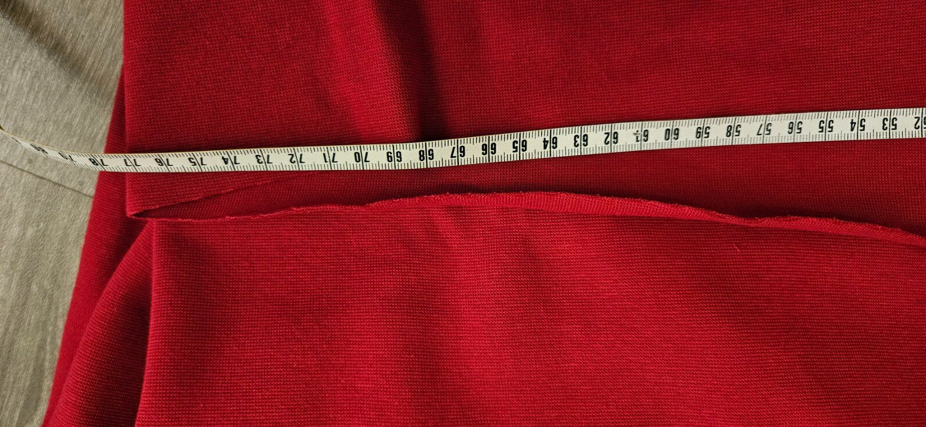 Stoffe: jersey tubulaire rouge 98cmx77cm – Neu (gemäss Beschreibung) aus Carouge GE von Lea000 4