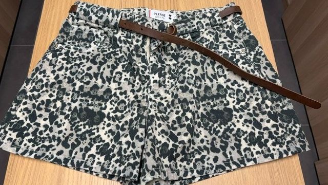 Please Jeans Pantaloni: Short Please – Nuovo (secondo la descrizione) da Crans VD venduto da vra_262m