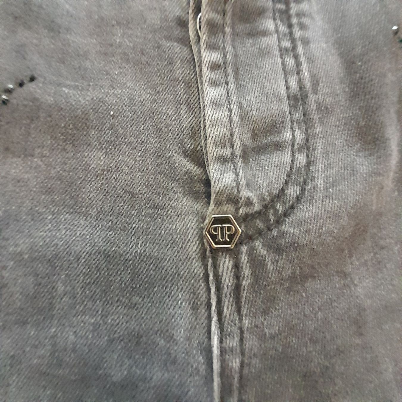 Philipp Plein Jeans: Jeans Philipp Plein gris anthracite, taille 33, – Usato da Renens VD venduto da ser_j2fn 4