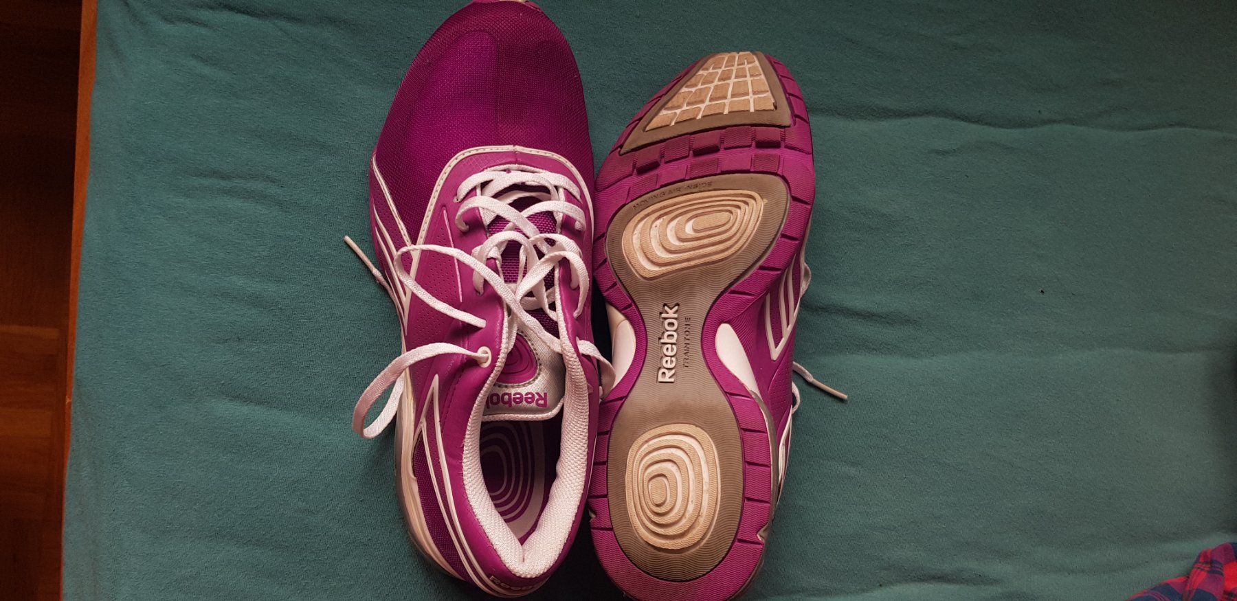 Reebok Scarpe da donna: Laufschuhe 37 "REEBOK" Fast neue – Usato da Bern venduto da alimajd 1