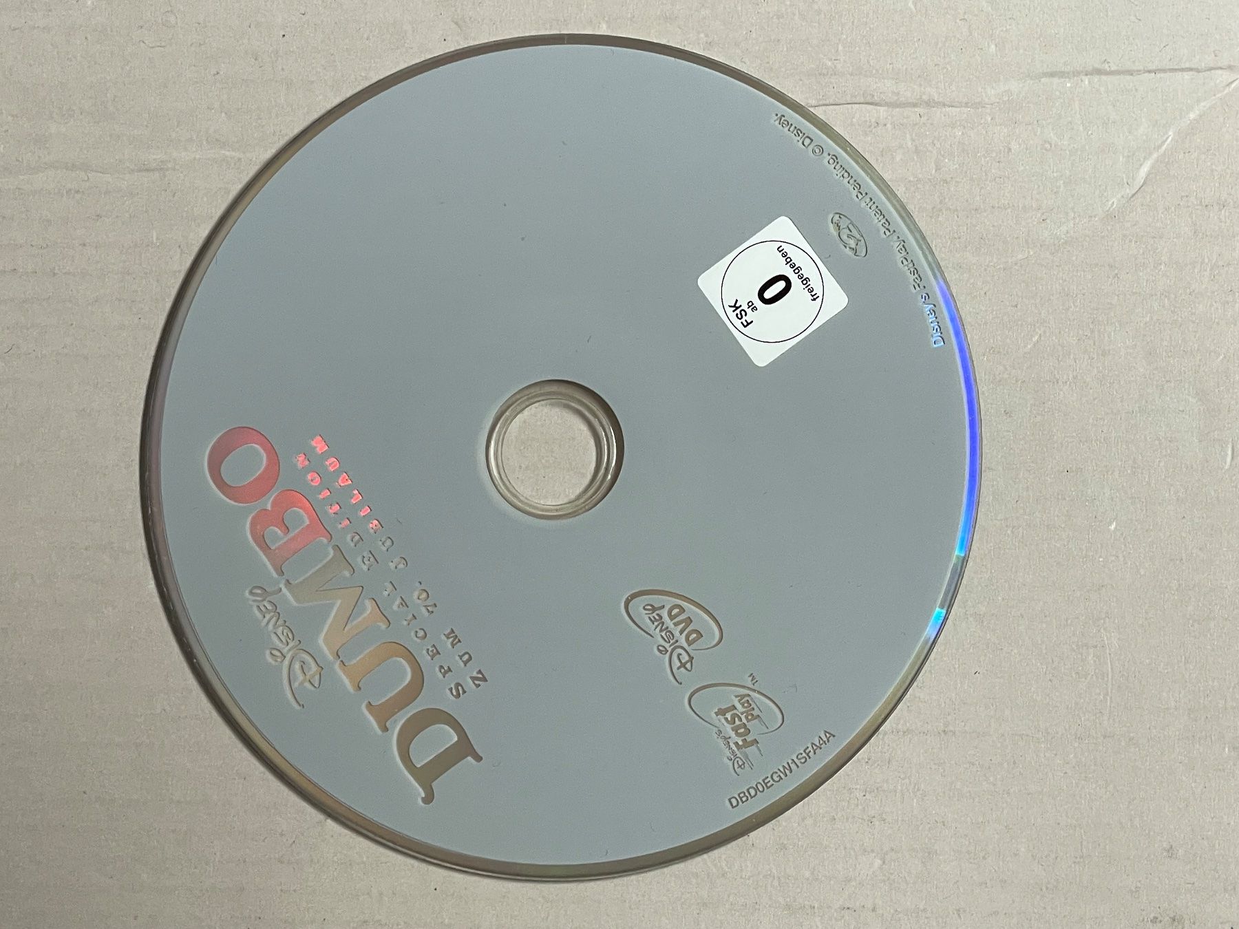 Tous les DVDs: DUMBO - Walt Disney Special EditionR – D'occasion à Muri b. Bern par AdidasCollector 2