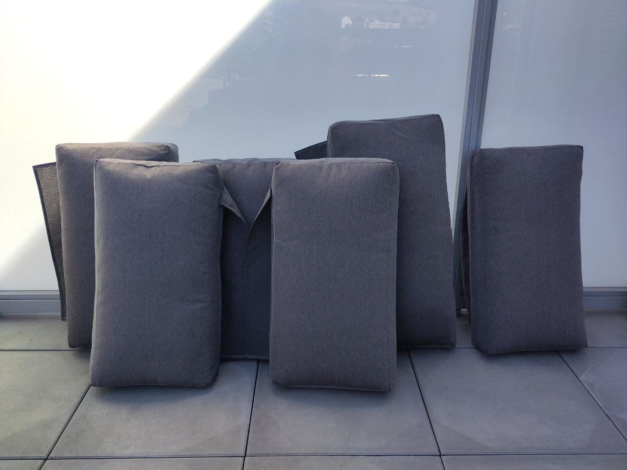 Divani: Garten Ecksofa mit Tisch 5-Sitzer MYKONOS – Usato da Menziken venduto da qatrick 2