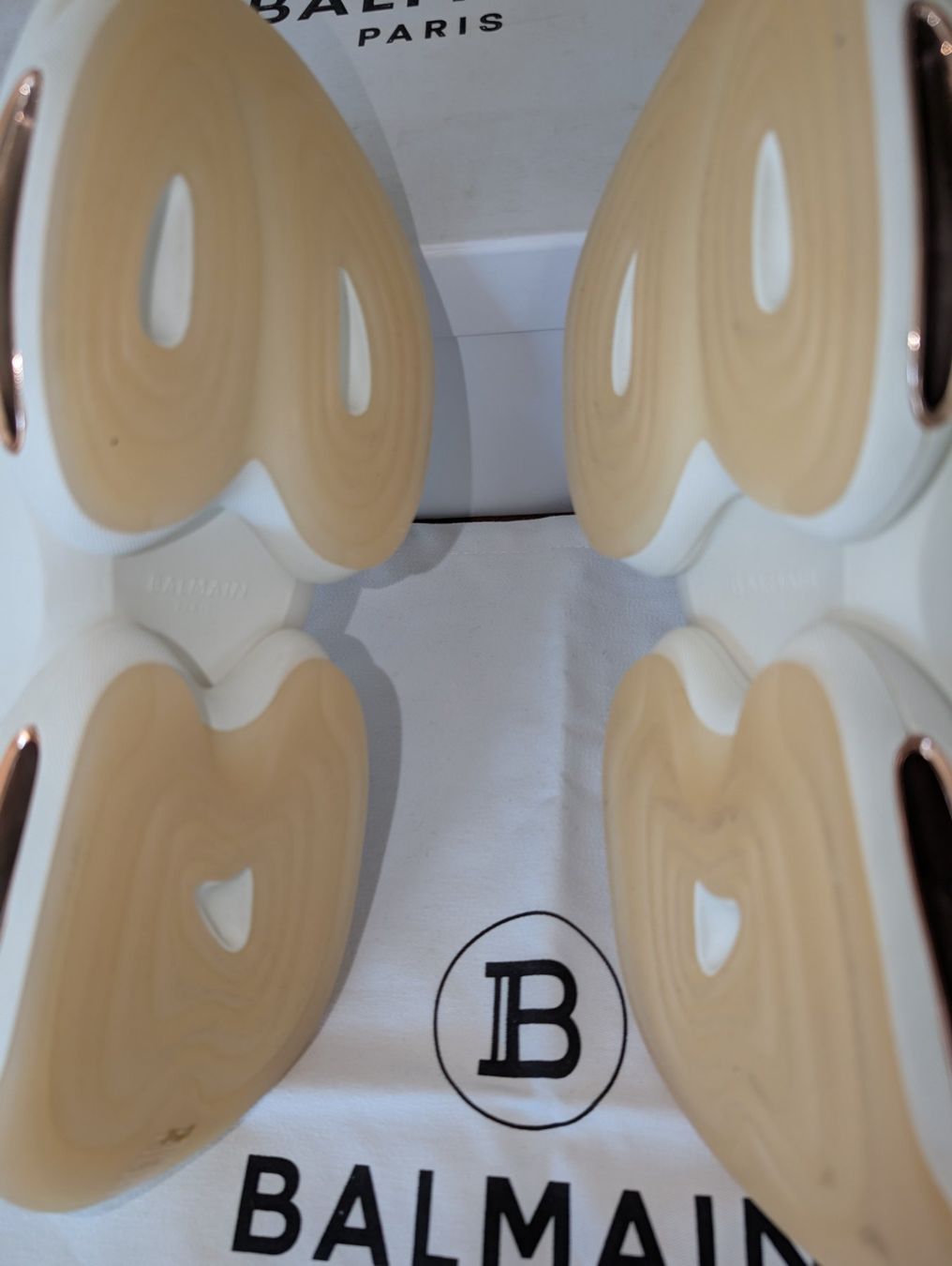 Balmain Scarpe da donna: BALMAIN B-Bold Leather Sneaker, Gr. 40, neu – Nuovo (secondo la descrizione) da Ermatingen venduto da Hanni_und_Nanni 4