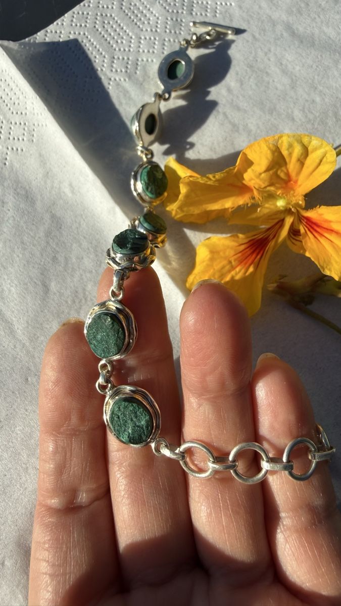 Bracciali & Braccialetti: Silberarmband mit rohen Malachiten – Nuovo e nell'imballaggio originale da Ebikon venduto da Leonidas2 7