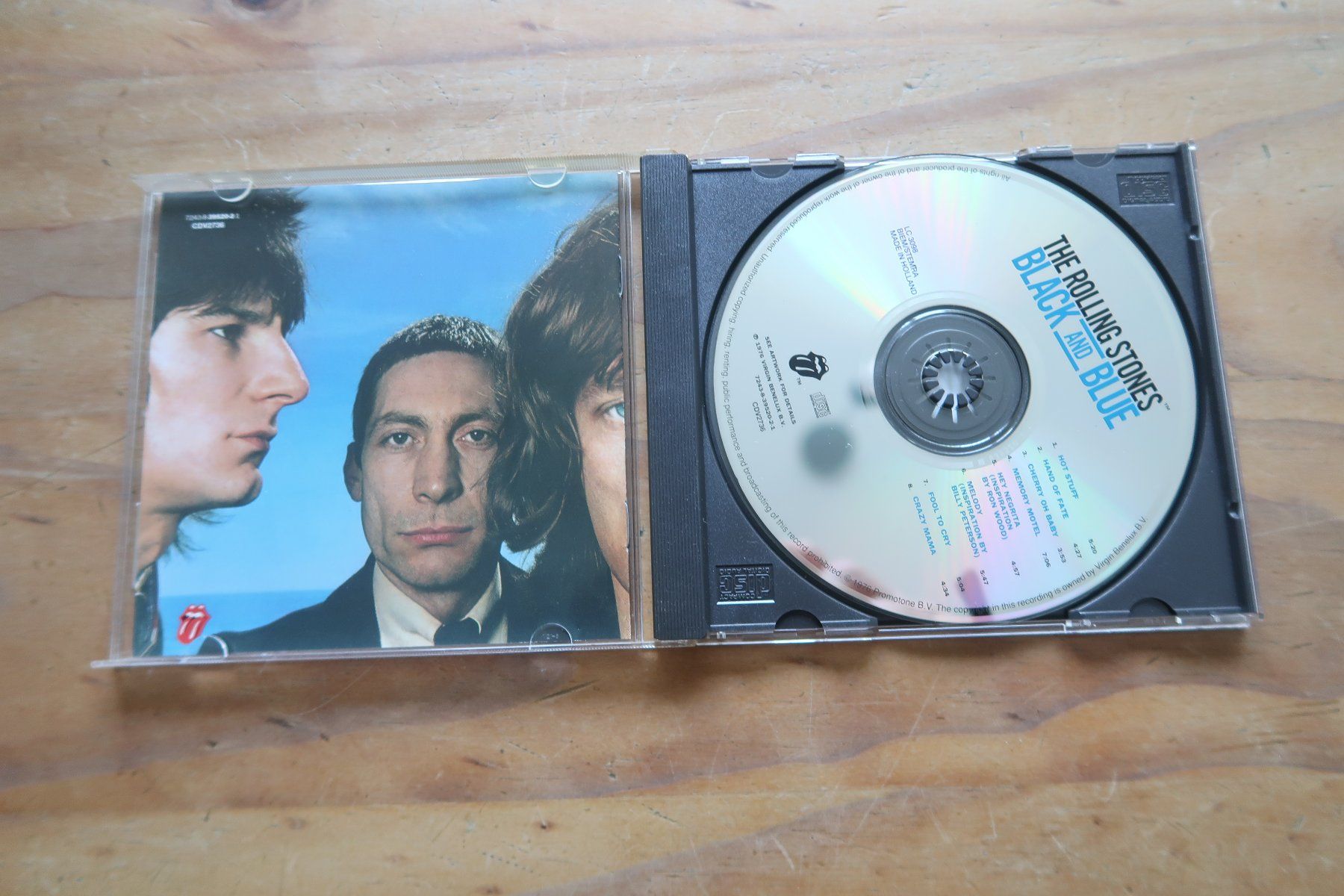 CD: THE ROLLING STONES - BLACK AND BLUE - CD – Usato da Basel venduto da Patiscat 3