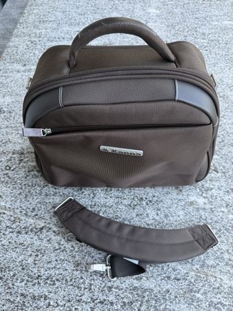 Borsa beauty case Kappa marrone con tracolla nuova!