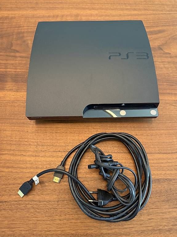 Consoles: PlayStation 3 – D'occasion à Hofstetten SO par Katharina_Nina_Nina 1