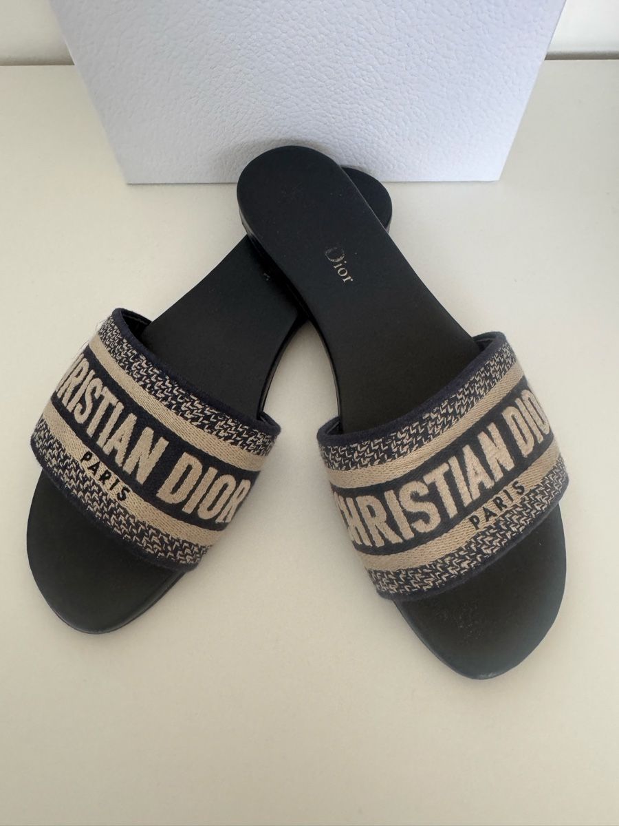 Dior Scarpe da donna: Original Dior Sandalen Slide – Usato da Herrliberg venduto da joe_9hly 1