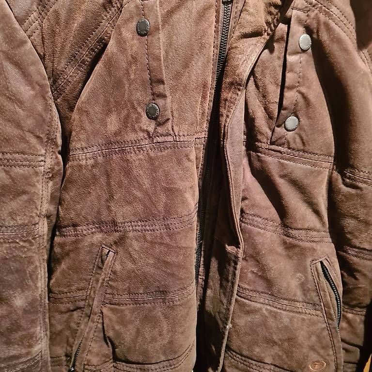 Cappotti: Parka homme – Usato da La Croix (Lutry) venduto da azzura01