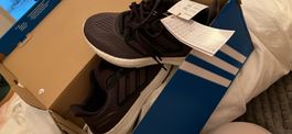 Chaussure de sport Adidas pour femme