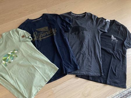 Neue T-shirt GR M - superdry & Forsberg