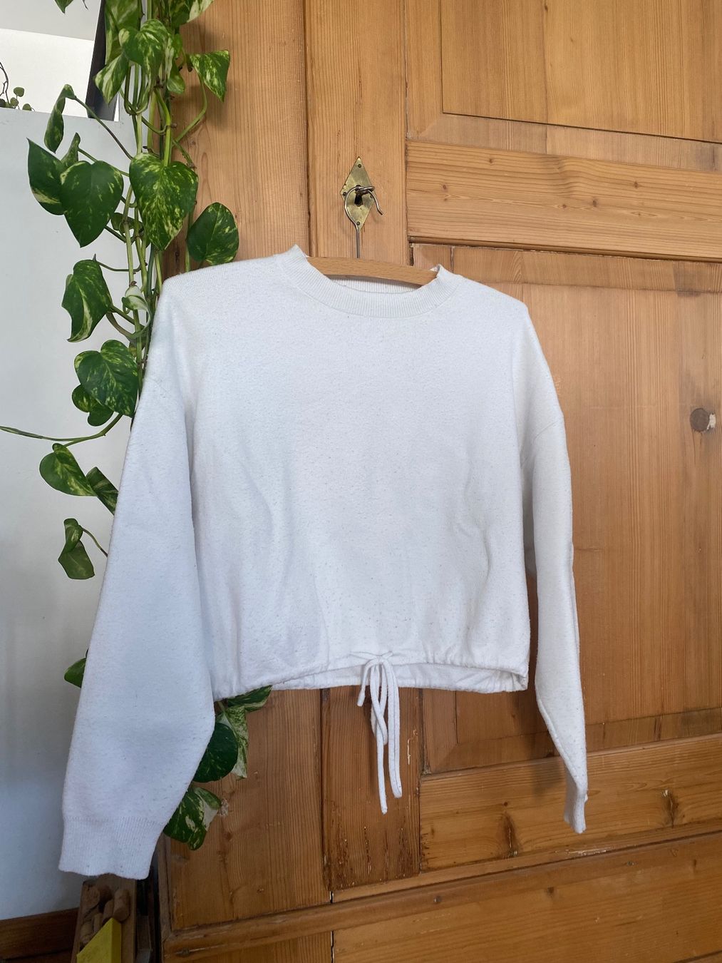 Bershka Maglioni & Felpe: weisser Pullover von Bershka – Usato da Riedholz venduto da lenibeni03