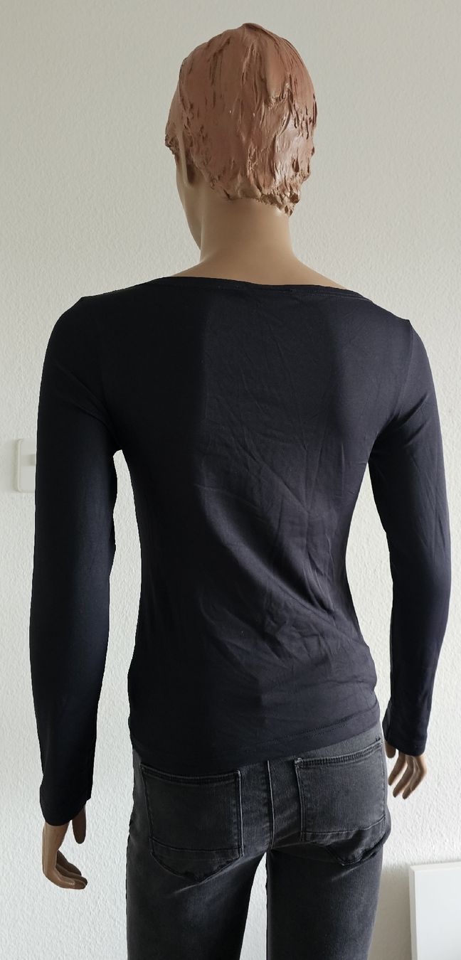 Pullover & Sweatshirts: Damen Langarmshirt schwarz Grösse M – Gebraucht aus Basel von Allerlei-Basel 1