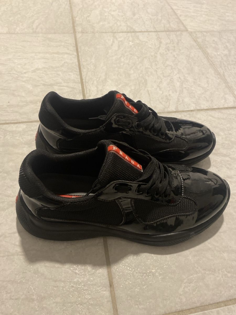 Chaussures hommes: Prada Schuhe Gr.44 nicht Original – D'occasion à Wangen b. Olten par janfon 2