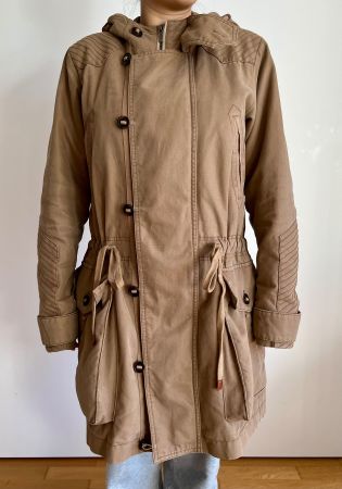 Hugo Boss, Khaki Mantel mit Kapuze, Gr. 38 (DE)