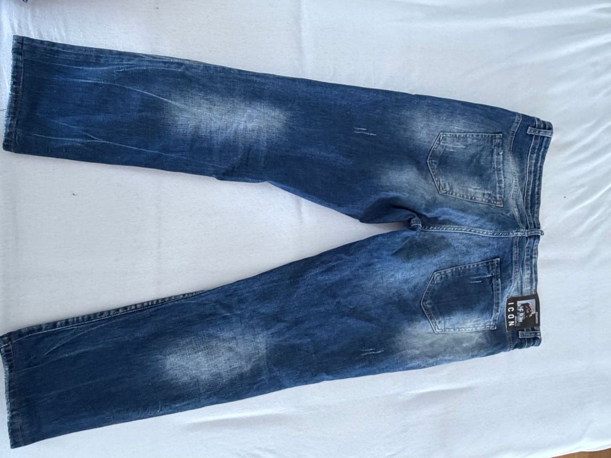 Dsquared2 Jeans: Dsquared2 Jean Homme Taille 54 – Nuovo (secondo la descrizione) da Bulle venduto da Re-a-loved 2