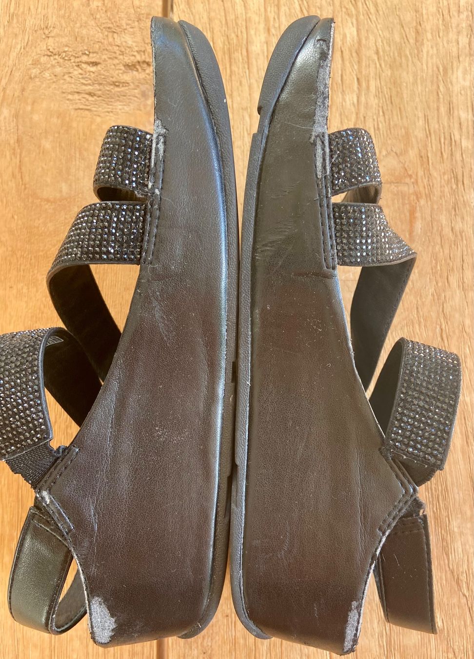 Fitflop Damenschuhe: FitFlop Sandalen schwarz 36 Strass – Gebraucht aus Widnau von Imani 3