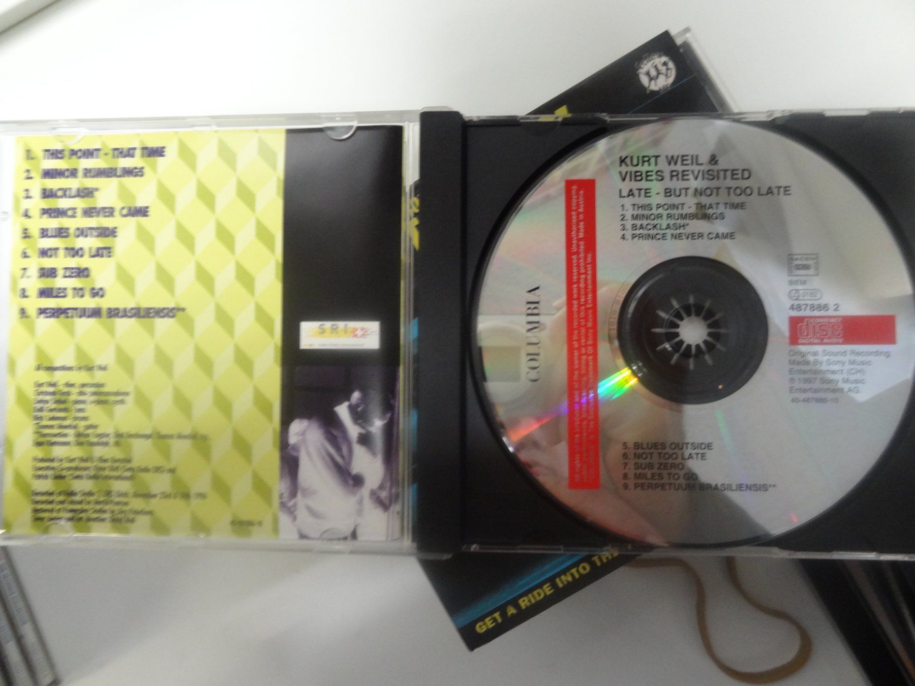 CDs: Kurt Weil & Vibes Revisited – D'occasion à luzern par musicandart 2