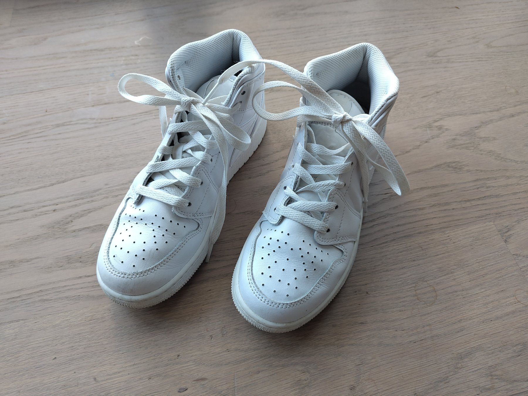 Nike Scarpe da donna: Nike Air Jordan, weiss, Gr. 37.5 – Usato da Zürich venduto da ste_58hs