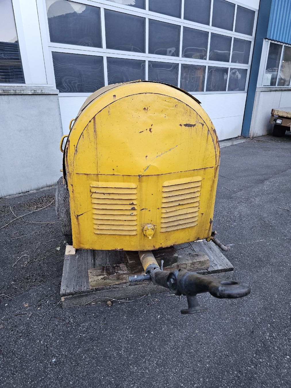 Compressori: Kompressor / Compresseur Pokorny Robot 380V JL – Difettoso da Collonges venduto da arashee 2