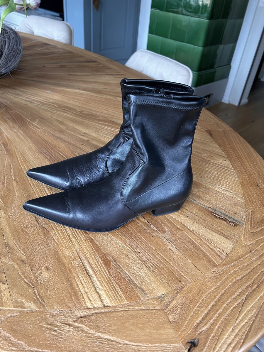Chaussures femmes: Stiefelette – D'occasion à Frauenfeld par Pafe66 3