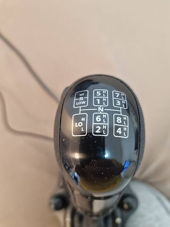 Manettes: Logitech Driving Force G920 avec levier de vitesses – D'occasion à Sion par Rzenruffinen 2