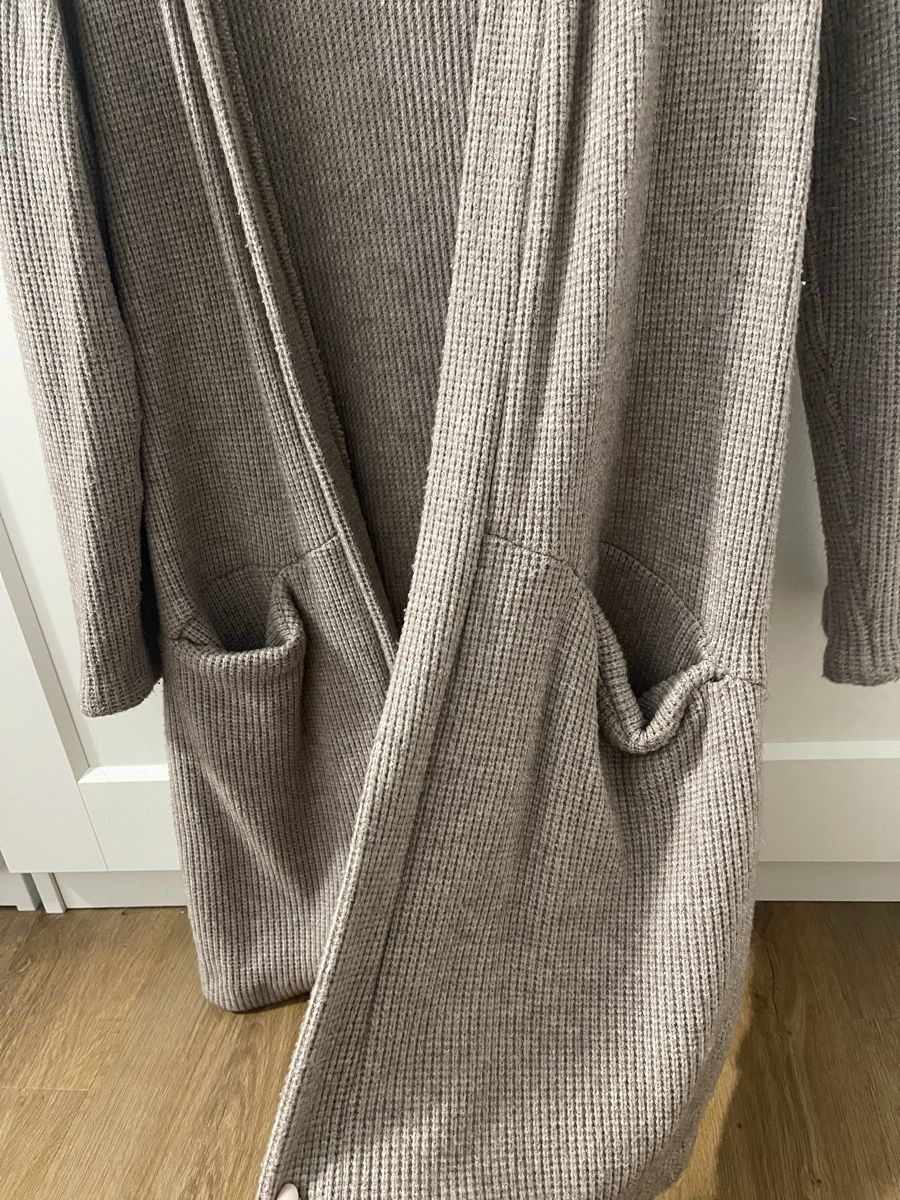 Giacche: Langer Cardigan in Braun Gr S – Usato da Bassersdorf venduto da Sandy456 1