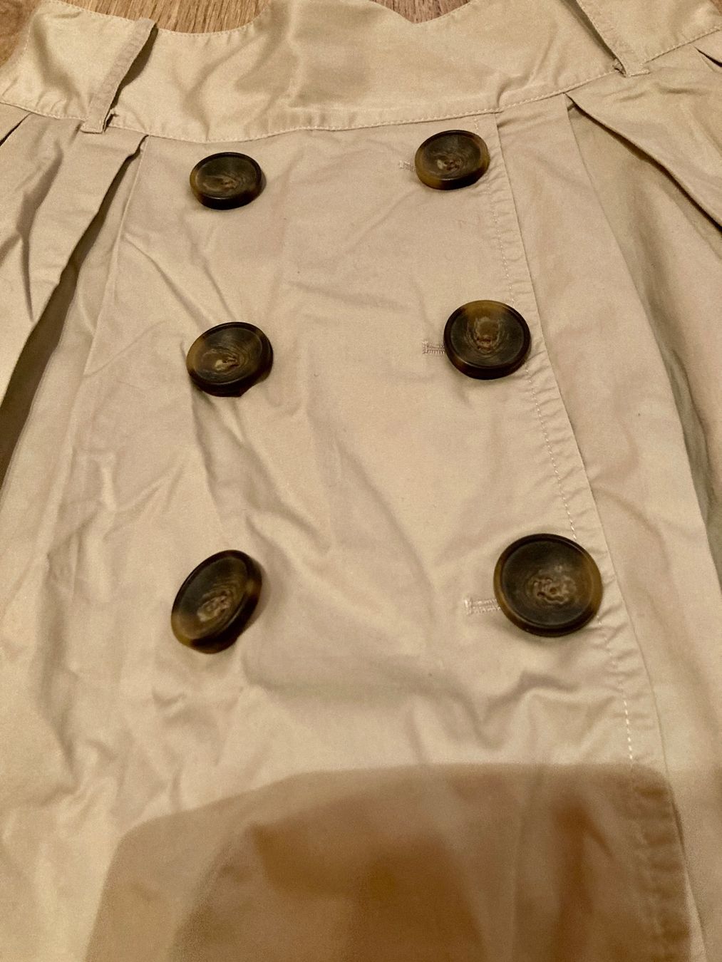 Zara Jupes: Jupe beige boutonnée devant plissée-taille M 38- ZARA BASIC – D'occasion à Chézard-St-Martin par timogabychou 2