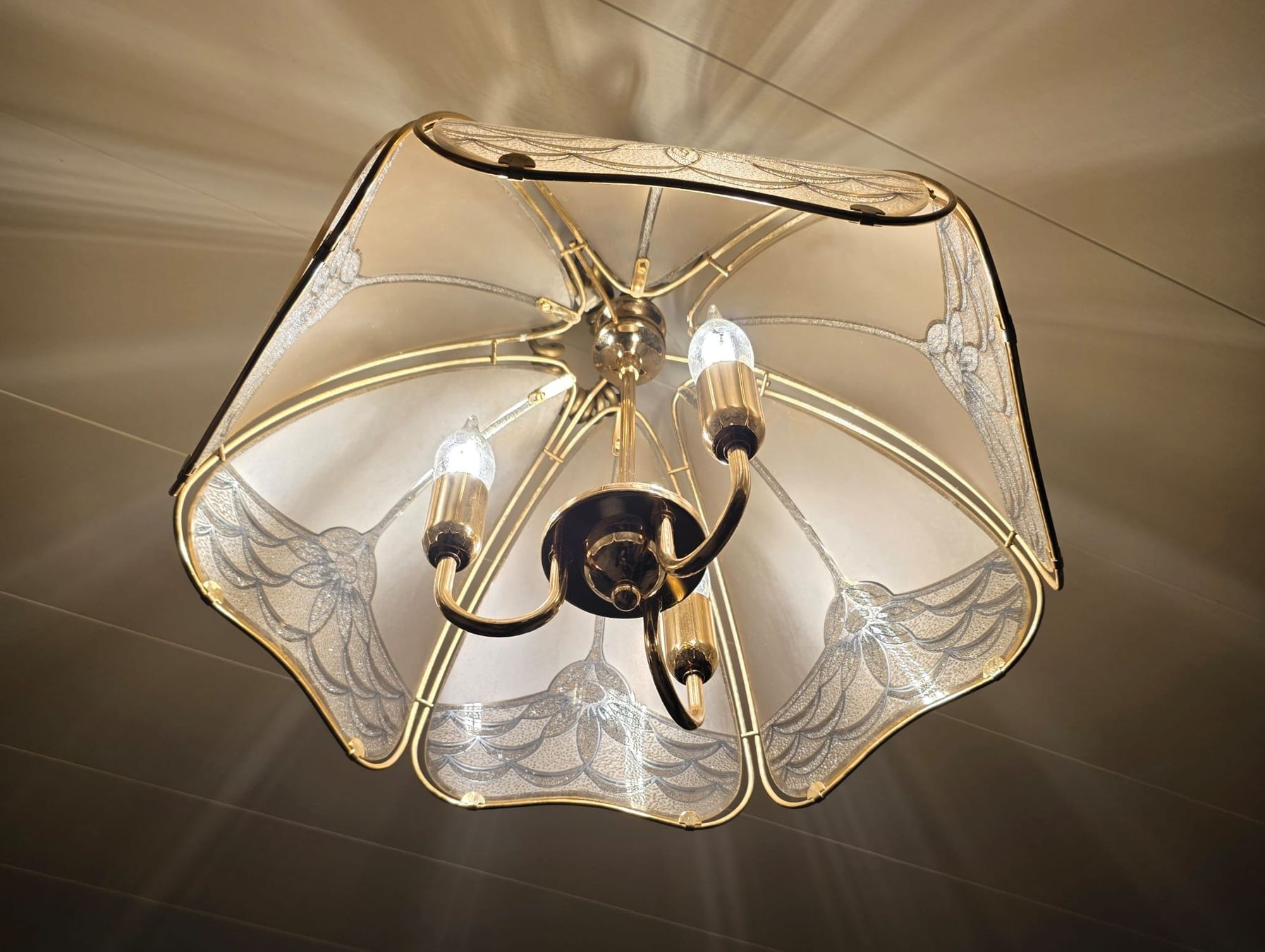 Lampade: Elegante Deckenlampe, Vintage Lampe – Usato da Rheinsulz venduto da Dred 2