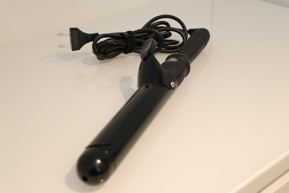 Piastre & Arricciacapelli: Digitaler Lockenstab, top Zustand! – Usato da Winterthur venduto da wvsimoesjr