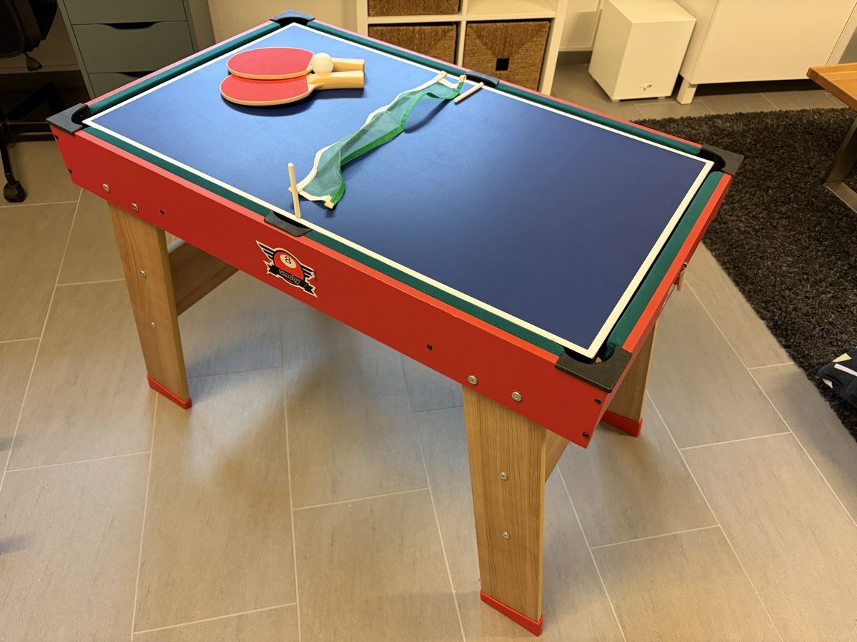 Smoby Giocattoli: Smoby 4-fach Spieltisch – Usato da Neerach venduto da awildberger 3