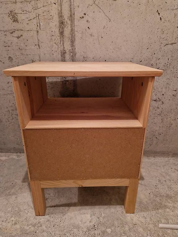 Comodini: IKEA Nachttisch – Usato da Brugg venduto da lor_q8s9 1