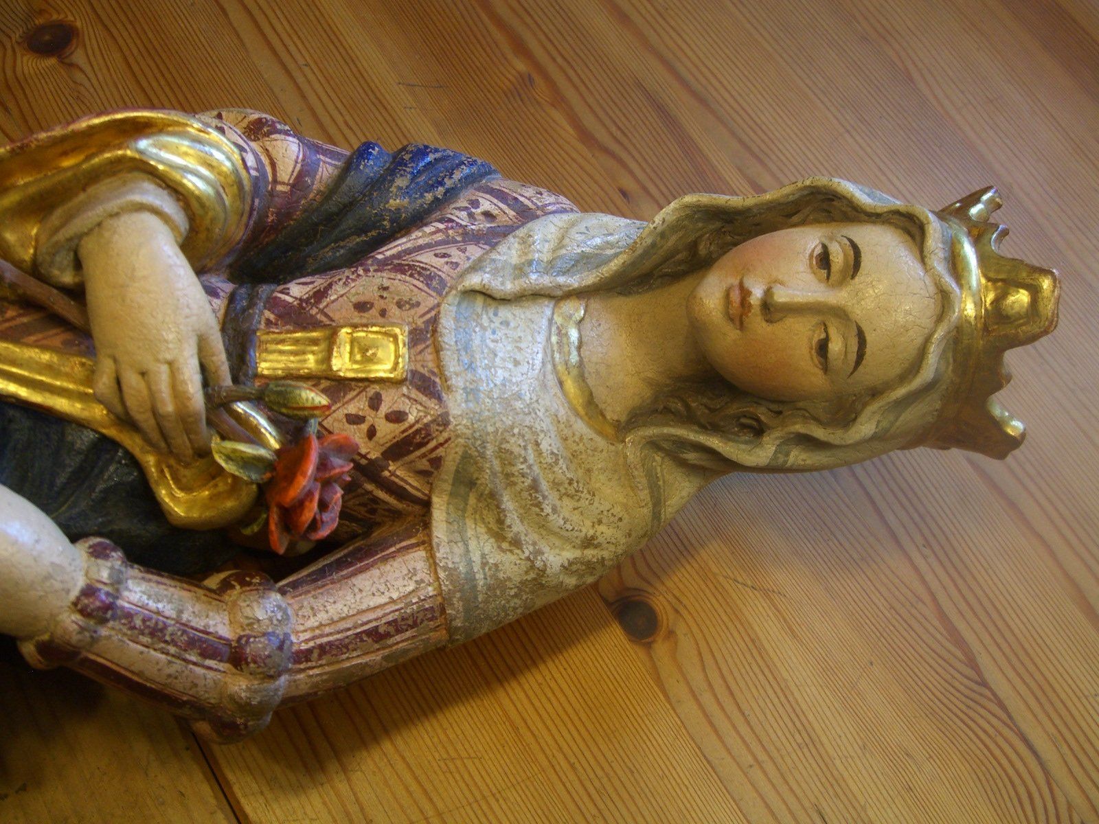 Sculture & Statue: Statue d.Heiligen Elisabeth, geschnitzte Echtholz Figur,57cm – Usato da Winterthur venduto da Gaia 8
